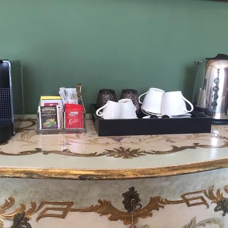 Joy Bed And Breakfast Albissola Marina Ngoại thất bức ảnh