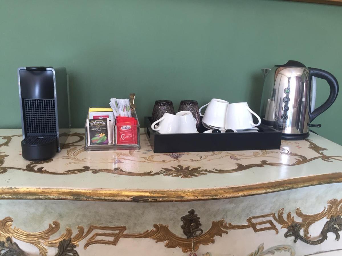 Joy Bed And Breakfast Albissola Marina Ngoại thất bức ảnh